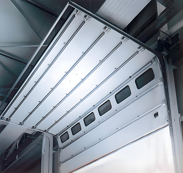 尉犁工业滑升门